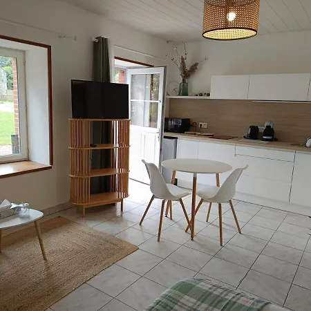 Apartment Equipe, Proche Aeroport